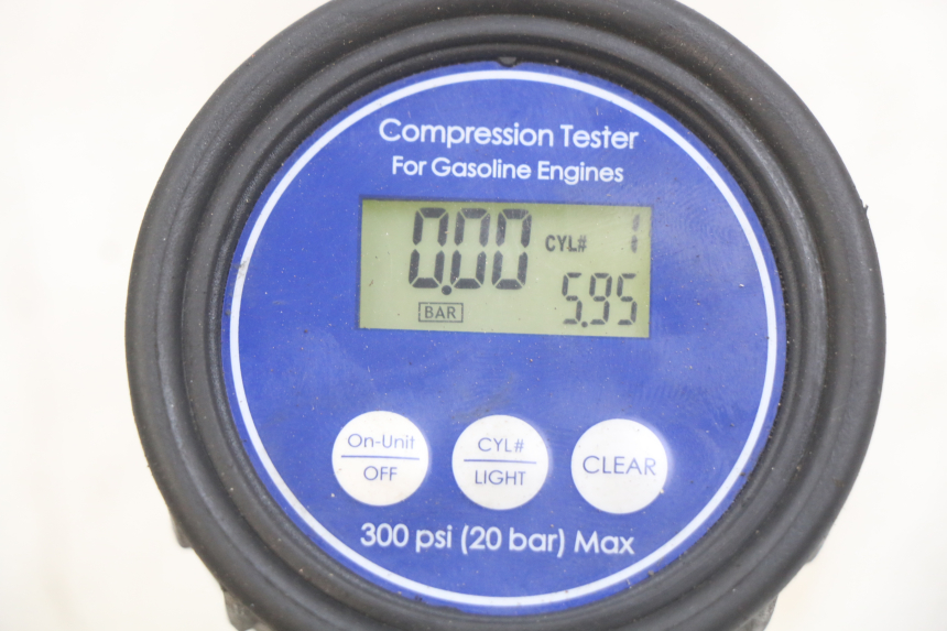 photo de MOTORE PEUGEOT TREKKER 50 (1998 - 2004) - Ispezione visiva dettagliata