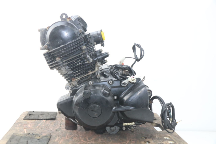 photo de MOTORE YAMAHA TW 125 (1998 - 2002) - Marcature e riferimenti originali