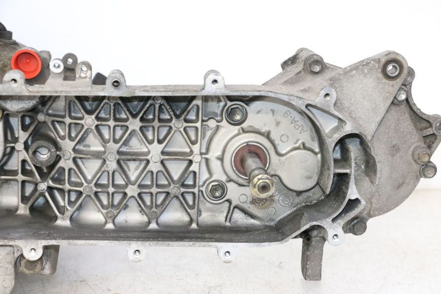 photo de MOTORE PEUGEOT TWEET PRO CARGO 50 (2018 - 2022) - Dettagli dei punti di fissaggio