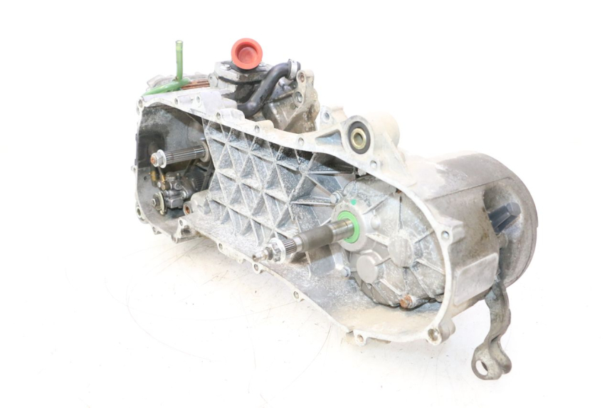 photo de MOTORE PIAGGIO TYPHOON 50 (2000 - 2009) - Panoramica del profilo