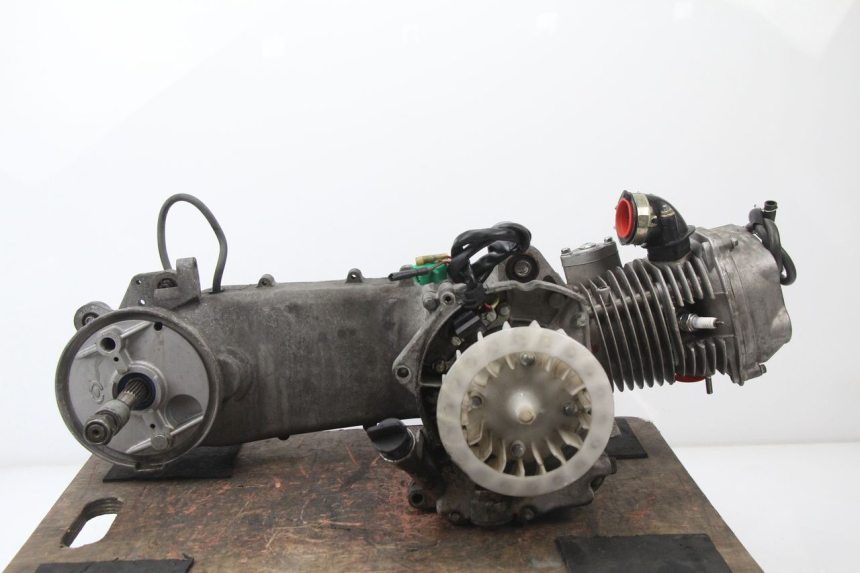 photo de MOTORE REVATTO URBA GT 125 (2007 - 2017) - Dettagli dei punti di fissaggio