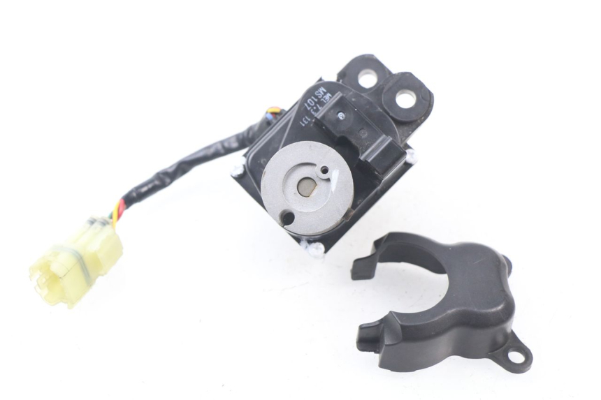 photo de VALVOLE SCARICO MOTORE HONDA CBR RR FIREBLADE 1000 (2006 - 2007) - Vista principale