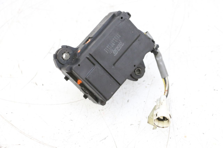 photo de VALVOLE SCARICO MOTORE SUZUKI GSXR GSX-R 1000 (2003 - 2004) - Vista principale