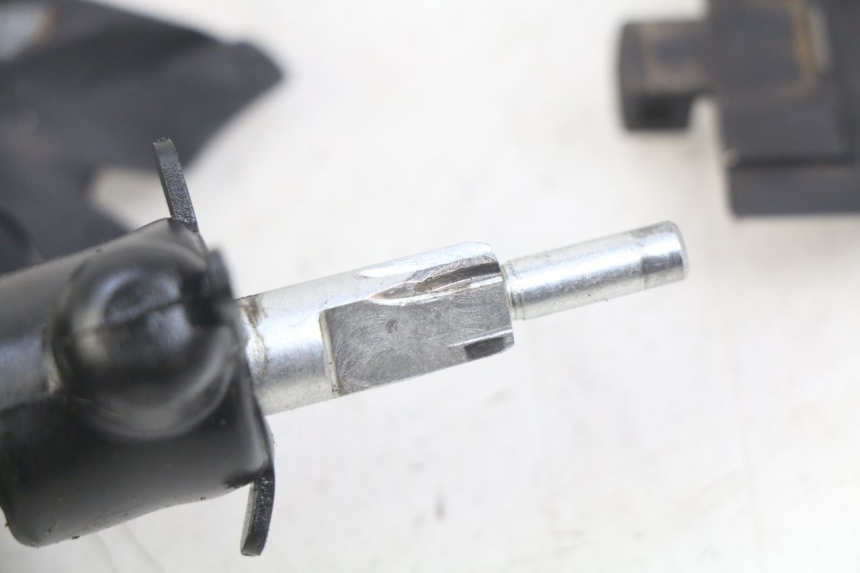 photo de VALVOLE SCARICO MOTORE KAWASAKI KX 85 (2001 - 2013) - Altra angolazione