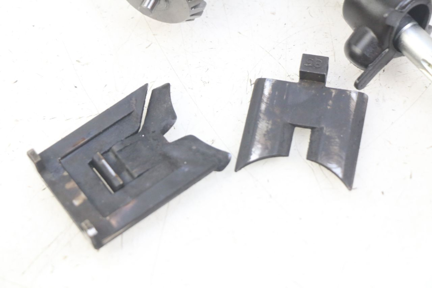 photo de VALVOLE SCARICO MOTORE KAWASAKI KX 85 (2001 - 2013) - Marcature e riferimenti originali