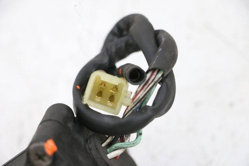 photo de VALVOLE SCARICO MOTORE HONDA NSR R 125 (1994 - 2003) - Marcature e riferimenti originali