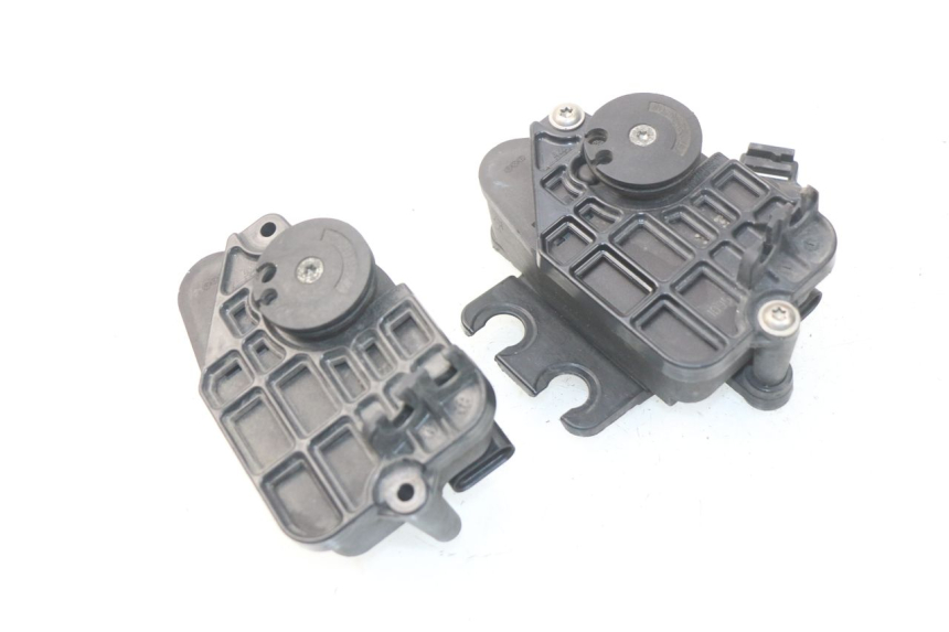 photo de VALVOLA DI SCARICO DEL MOTORE BMW S RR ABS S1000RR 1000 (2009 - 2011) - Vista principale