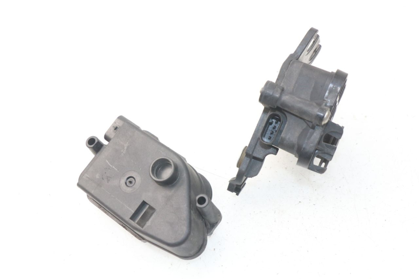 photo de VALVOLA DI SCARICO DEL MOTORE BMW S RR ABS S1000RR 1000 (2009 - 2011) - Zoom sullo stato d'uso