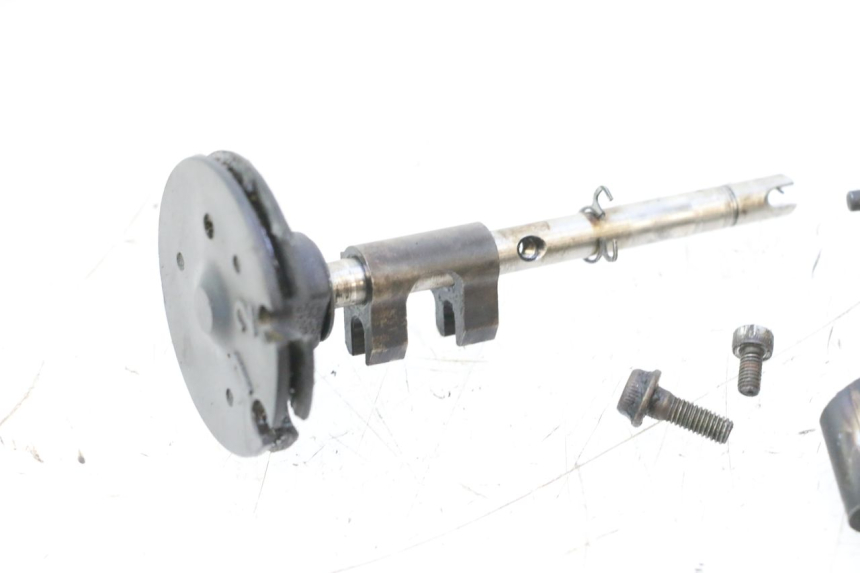 photo de VALVOLE SCARICO MOTORE YAMAHA WAVE RUNNER GP R 1200 (2000 - 2003) - Caratteristiche distintive