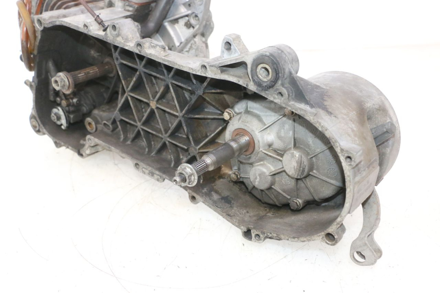 photo de MOTORE PIAGGIO VESPA LX 2T 50 (2005 - 2013) - Ricambio usato controllato