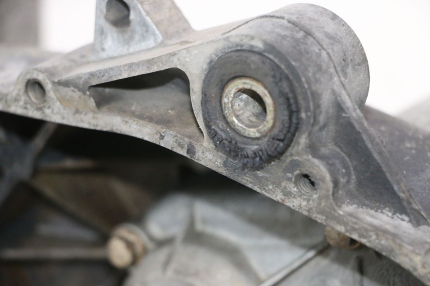 photo de MOTORE PIAGGIO VESPA LX 2T 50 (2005 - 2013) - Marcature e riferimenti originali