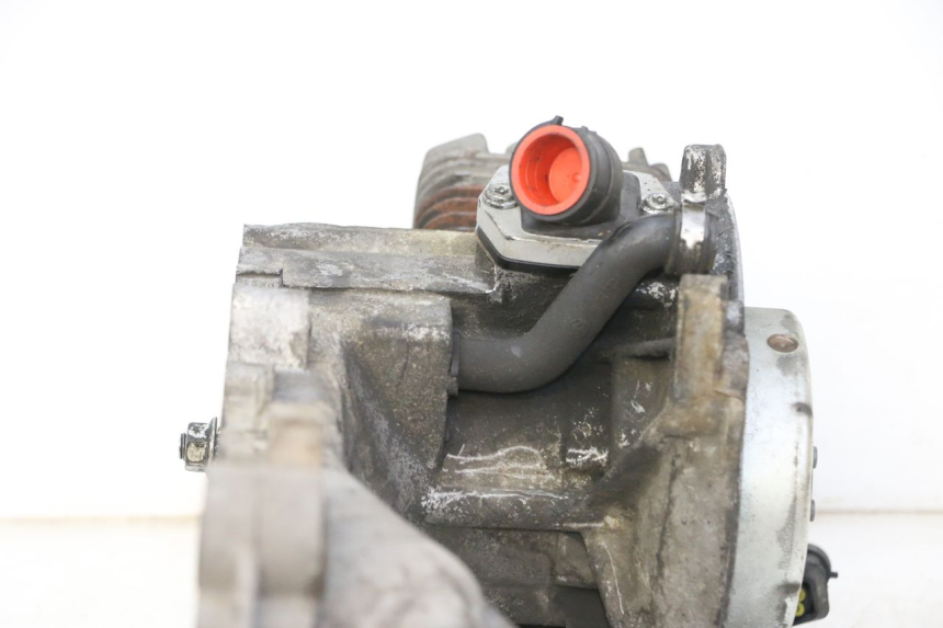 photo de MOTORE PIAGGIO VESPA S 2T 50 (2007 - 2014) - Dettagli dei punti di fissaggio