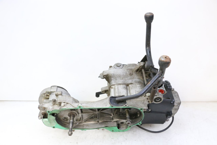 photo de MOTORE GTS VICI 4T 50 (2020 - 2025) - Dettagli dei punti di fissaggio