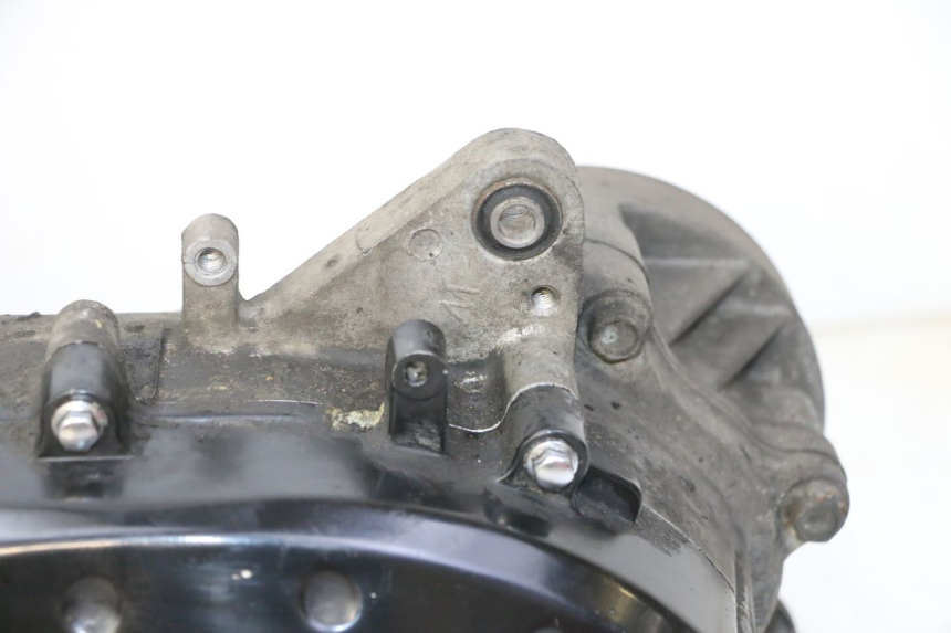 photo de MOTORE PEUGEOT VIVACITY NEW 4T 50 (2008 - 2017) - Angolazione alternativa