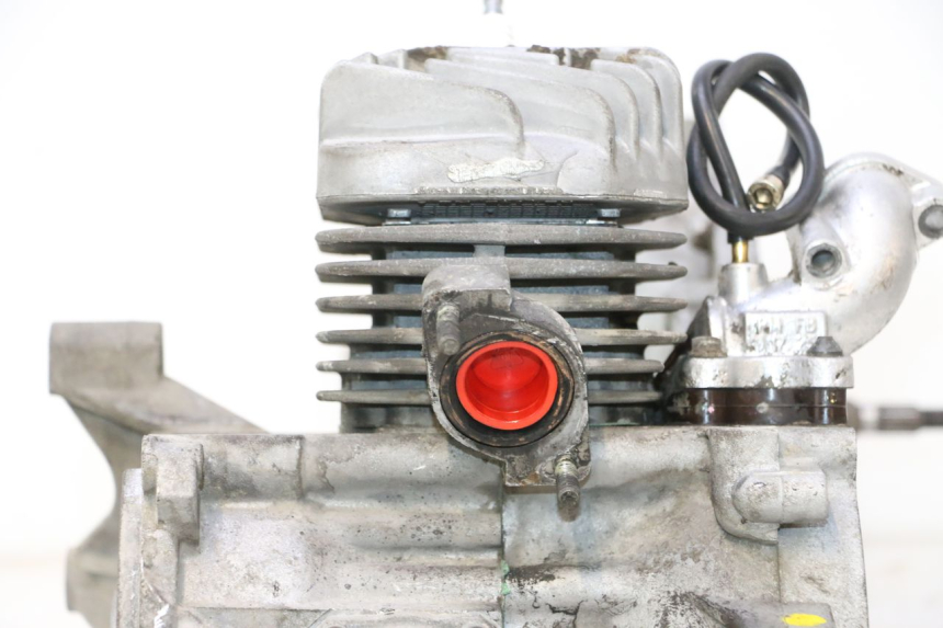 photo de MOTORE PEUGEOT VIVACITY 50 (2004 - 2009) - Zoom sui componenti
