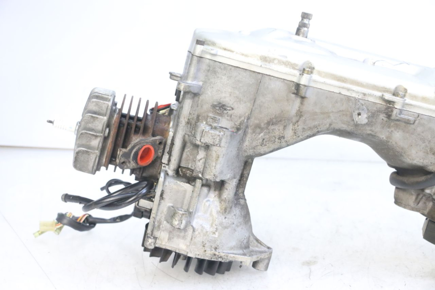 photo de MOTORE YAMAHA WHY 50 (1998 - 2000) - Dettagli dei punti di fissaggio