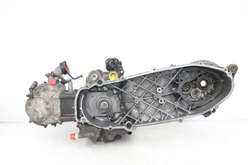 photo de MOTEUR YAMAHA X-MAX XMAX 250 (2006 - 2009) - Vista principale