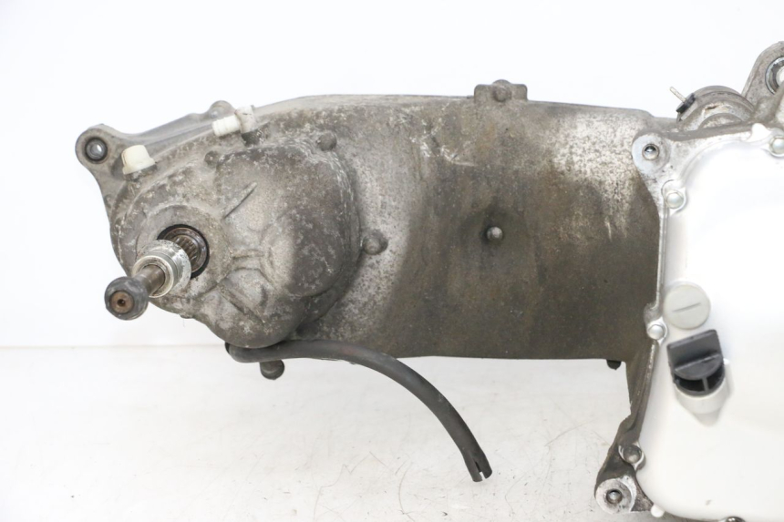 photo de MOTORE YAMAHA XMAX X-MAX 125 (2006 - 2009) - Marcature e riferimenti originali