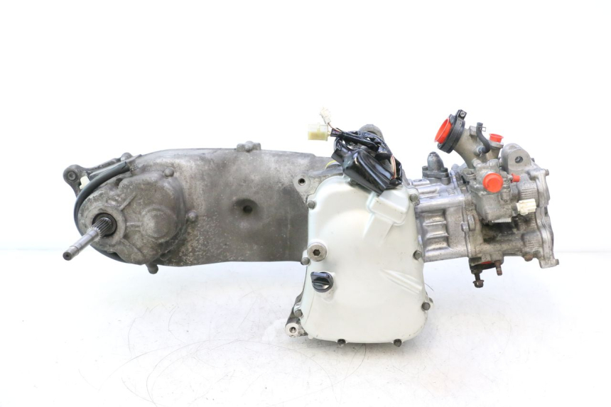 photo de MOTORE YAMAHA XMAX X-MAX 125 (2006 - 2009) - Panoramica del profilo