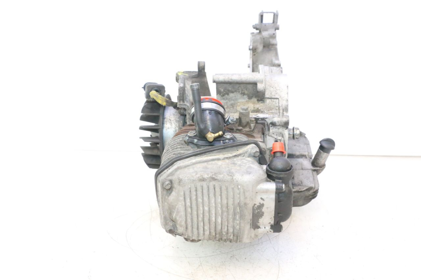 photo de MOTORE PIAGGIO X8 STREET 125 (2006 - 2007) - Caratteristiche distintive