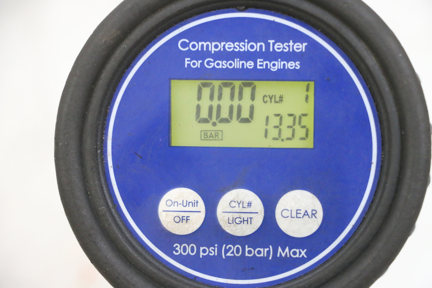 photo de MOTORE PIAGGIO X8 125 (2004 - 2007) - Primo piano tecnico