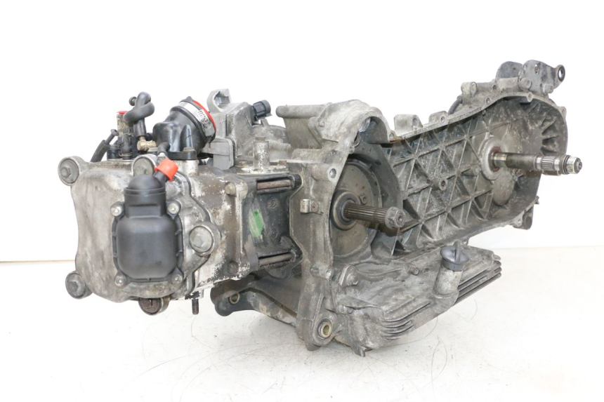photo de MOTORE PIAGGIO X8 125 (2004 - 2007) - Altra angolazione