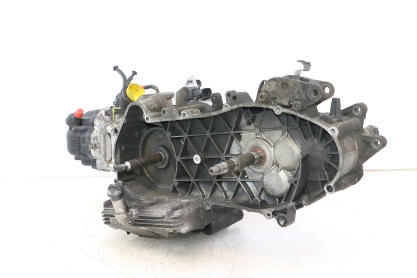 photo de MOTORE PIAGGIO X9 AMALFI 180 (2000 - 2003) - Panoramica del profilo