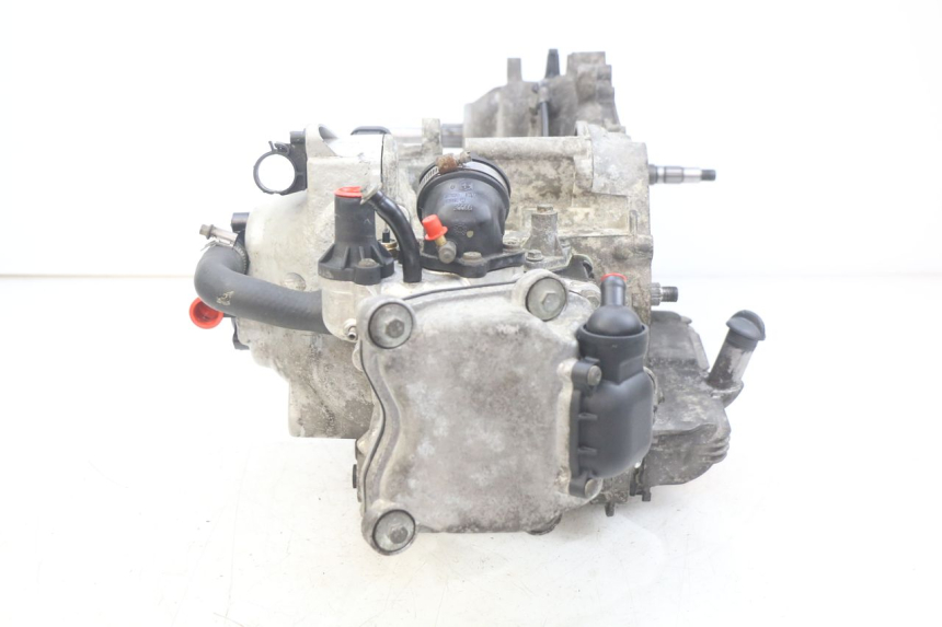 photo de MOTORE PIAGGIO X9 125 (2000 - 2003) - Caratteristiche distintive