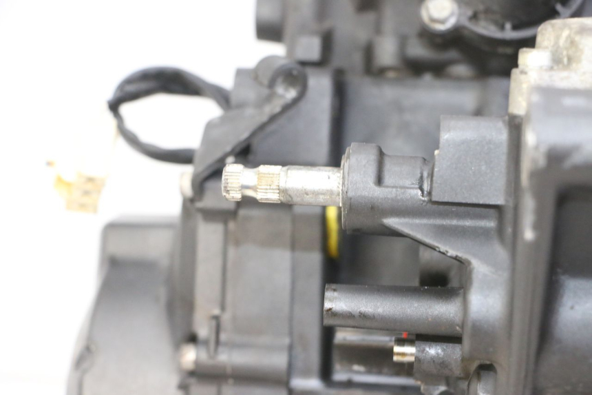 photo de MOTORE YAMAHA XJ6 ABS 600 (2008 - 2016) - Panoramica del profilo