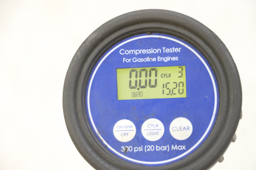 photo de MOTORE YAMAHA XJ6 ABS 600 (2008 - 2016) - Primo piano tecnico