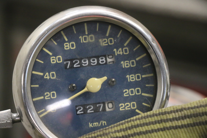 photo de MOTORE YAMAHA XJN DIVERSION 600 (2000 - 2003) - Panoramica del profilo