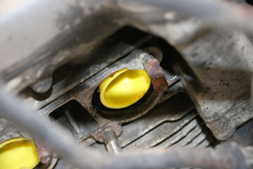 photo de MOTORE YAMAHA XJN DIVERSION 600 (2000 - 2003) - Stato della superficie e materiale