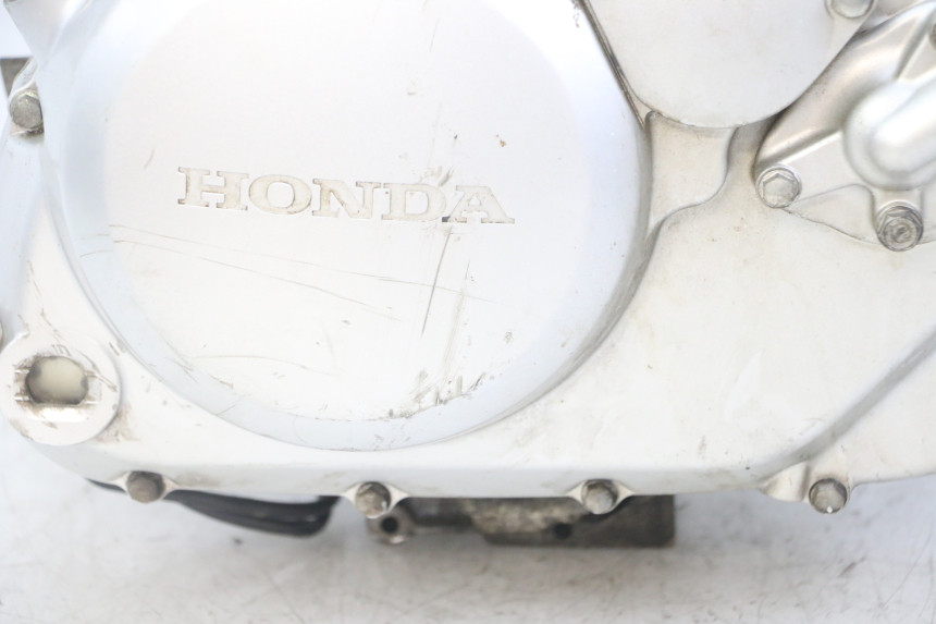 photo de MOTORE HONDA XLV VARADERO 125 (2000 - 2006) - Ispezione visiva dettagliata