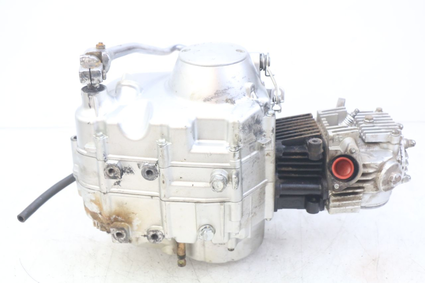 photo de MOTORE ZHEJIANG XMOTOS XB-81 50 - Zoom sullo stato d'uso