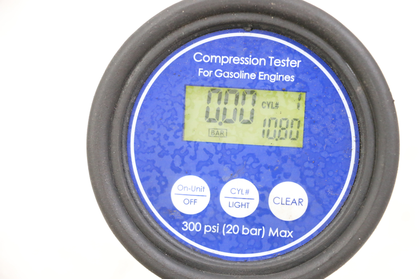 photo de MOTORE HYOSUNG XRX 125 (2000 - 2008) - Angolazione alternativa