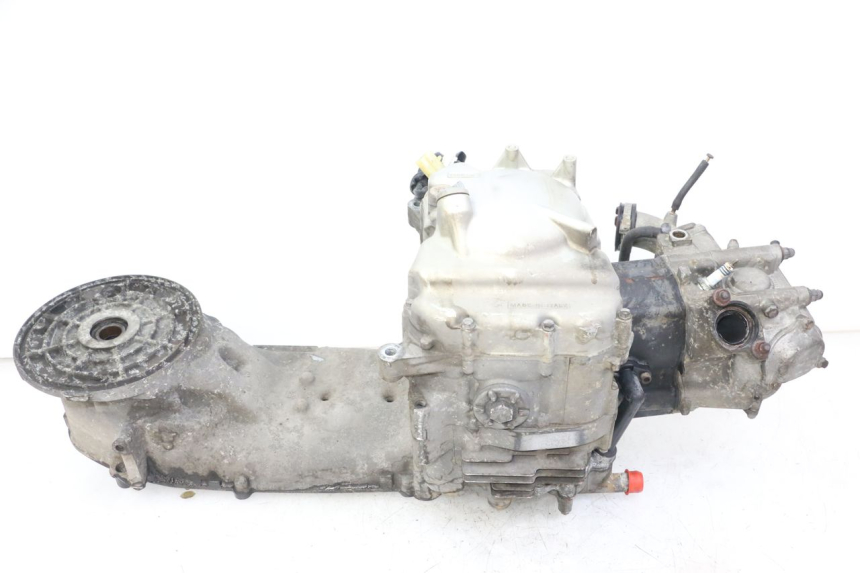 photo de MOTORE YAMAHA X-MAX XMAX ABS 250 (2010 - 2014) - Dettagli dei punti di fissaggio