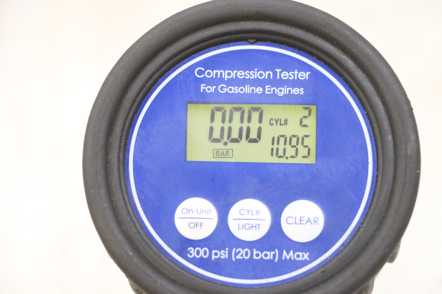 photo de MOTORE YAMAHA XVS DRAG STAR DRAGSTAR 650 (1997 - 2007) - Dettagli dei punti di fissaggio