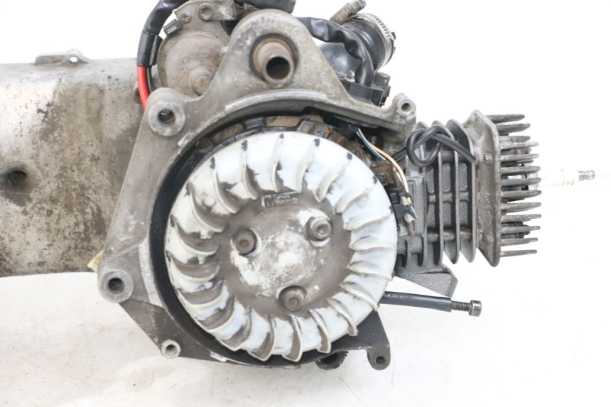 photo de MOTORE YAMAHA YN NEO'S 50 (1997 - 2004) - Marcature e riferimenti originali