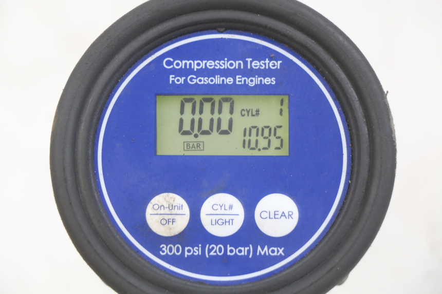 photo de MOTORE YAMAHA YP MAJESTY 125 (2007 - 2010) - Panoramica del profilo