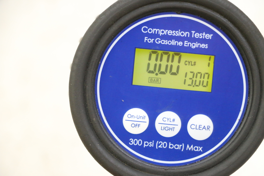 photo de MOTORE YAMAHA YP MAJESTY 125 (2002 - 2006) - Panoramica del profilo