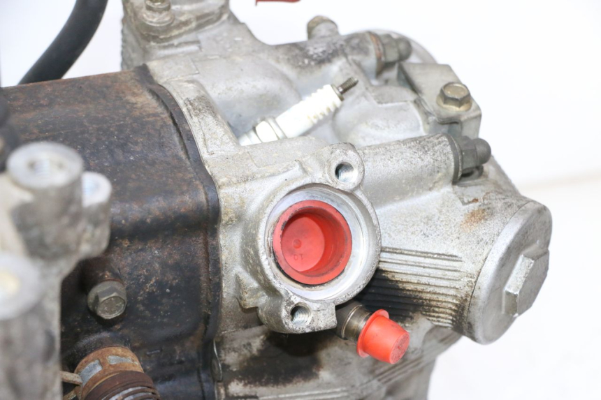 photo de MOTORE YAMAHA YP MAJESTY 125 (2007 - 2010) - Dettagli dei punti di fissaggio