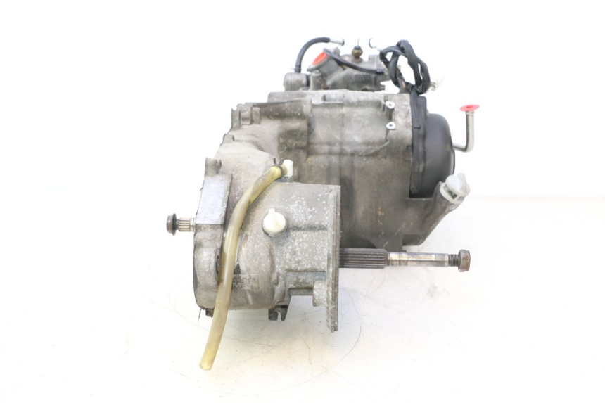 photo de MOTORE YAMAHA YP MAJESTY 125 (2007 - 2010) - Altra vista dell'articolo