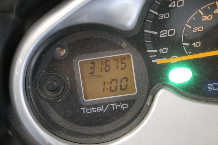 photo de MOTORE YAMAHA YP MAJESTY 125 (2007 - 2010) - Vista d'insieme del prodotto