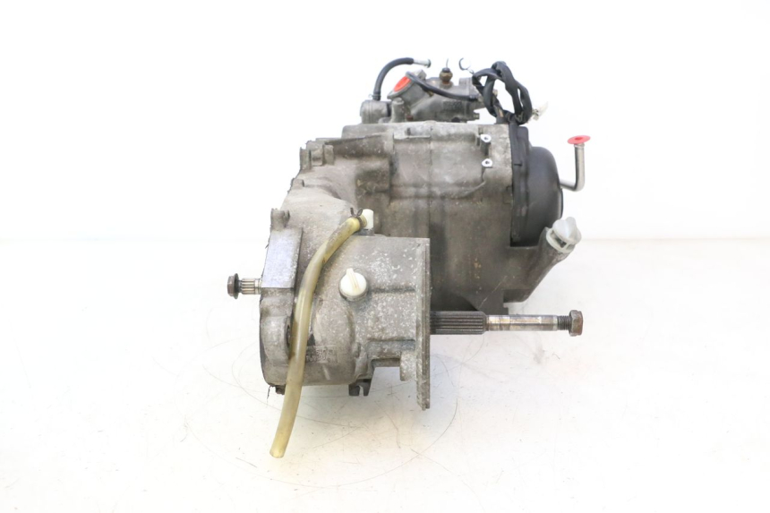 photo de MOTORE YAMAHA YP MAJESTY 125 (2007 - 2010) - Stato della superficie e materiale