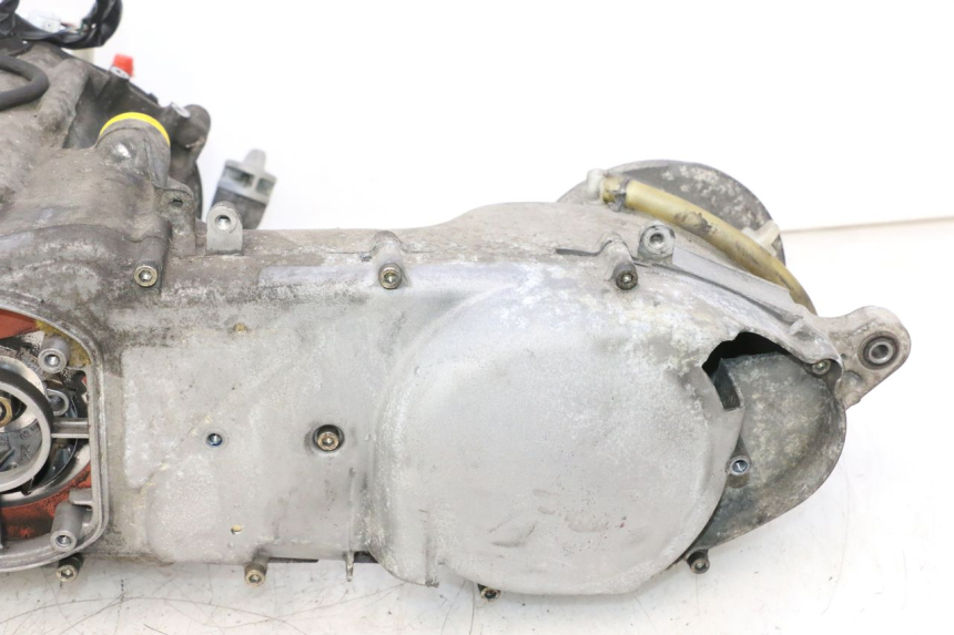 photo de MOTORE YAMAHA YP MAJESTY 125 (2002 - 2006) - Dettagli dei punti di fissaggio
