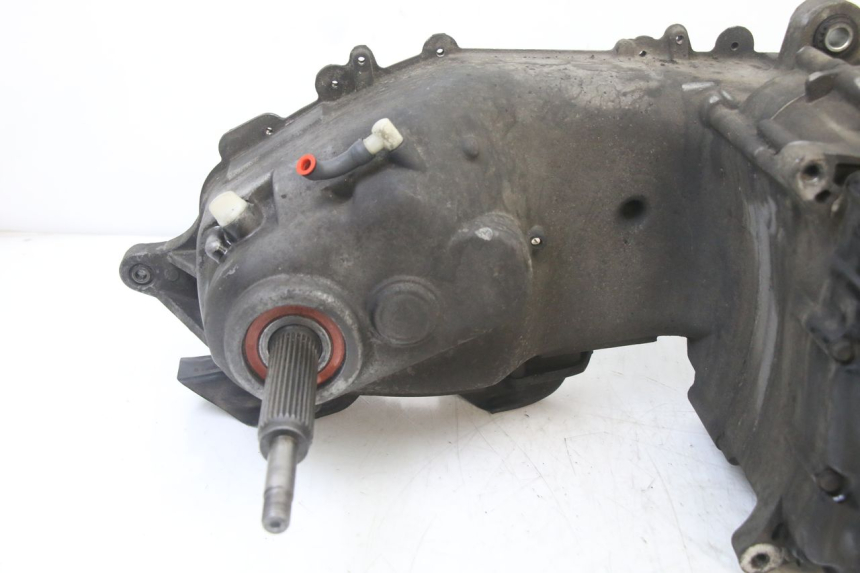 photo de MOTORE YAMAHA YP X-MAX XMAX 400 (2014 - 2017) - Stato della superficie e materiale