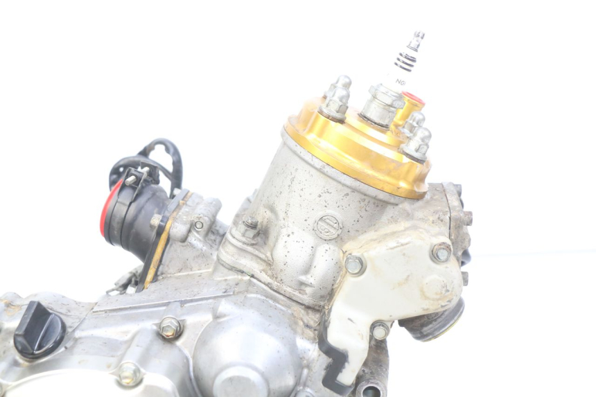 photo de MOTORE YAMAHA YZ 85 (2002 - 2018) - Dettagli dei punti di fissaggio