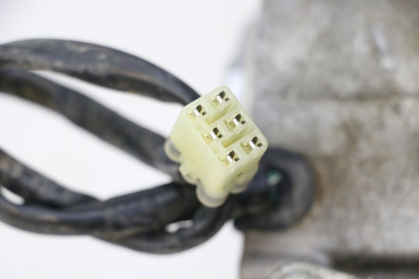 photo de MOTORE YAMAHA YZ 85 (2022 - 2025) - Marcature e riferimenti originali