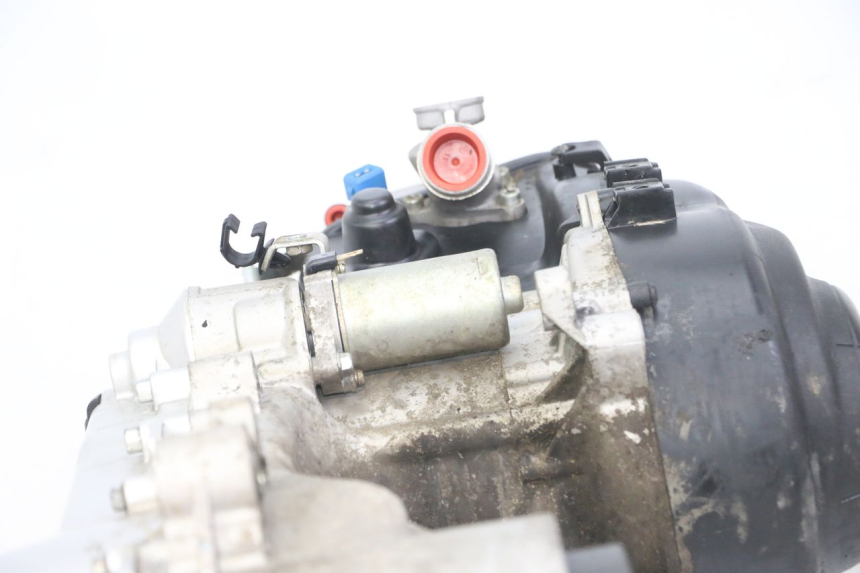 photo de MOTORE PIAGGIO ZIP 4T 50 (2018 - 2020) - Dettagli dei punti di fissaggio