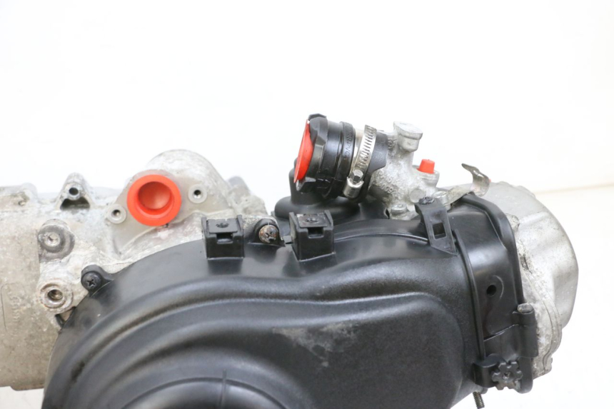 photo de MOTORE PIAGGIO ZIP 4T 50 (2018 - 2020) - Caratteristiche distintive